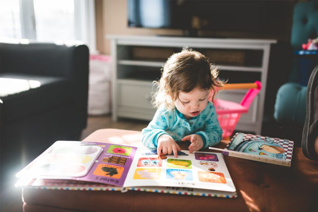 ¿Cómo se desarrolla el cerebro de los niños en la edad temprana?